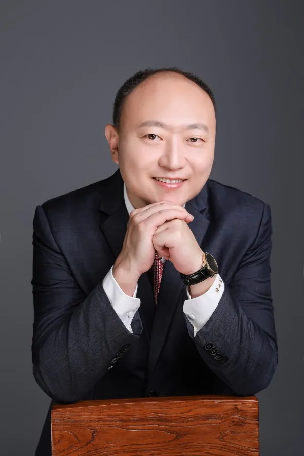 黄洁